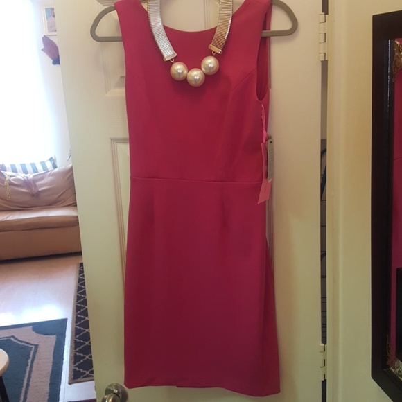 Dress - Picture 2 of 8